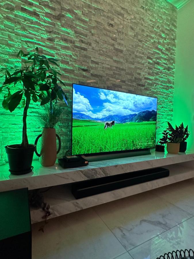 L'Emperador Apartment Reims Luaran gambar