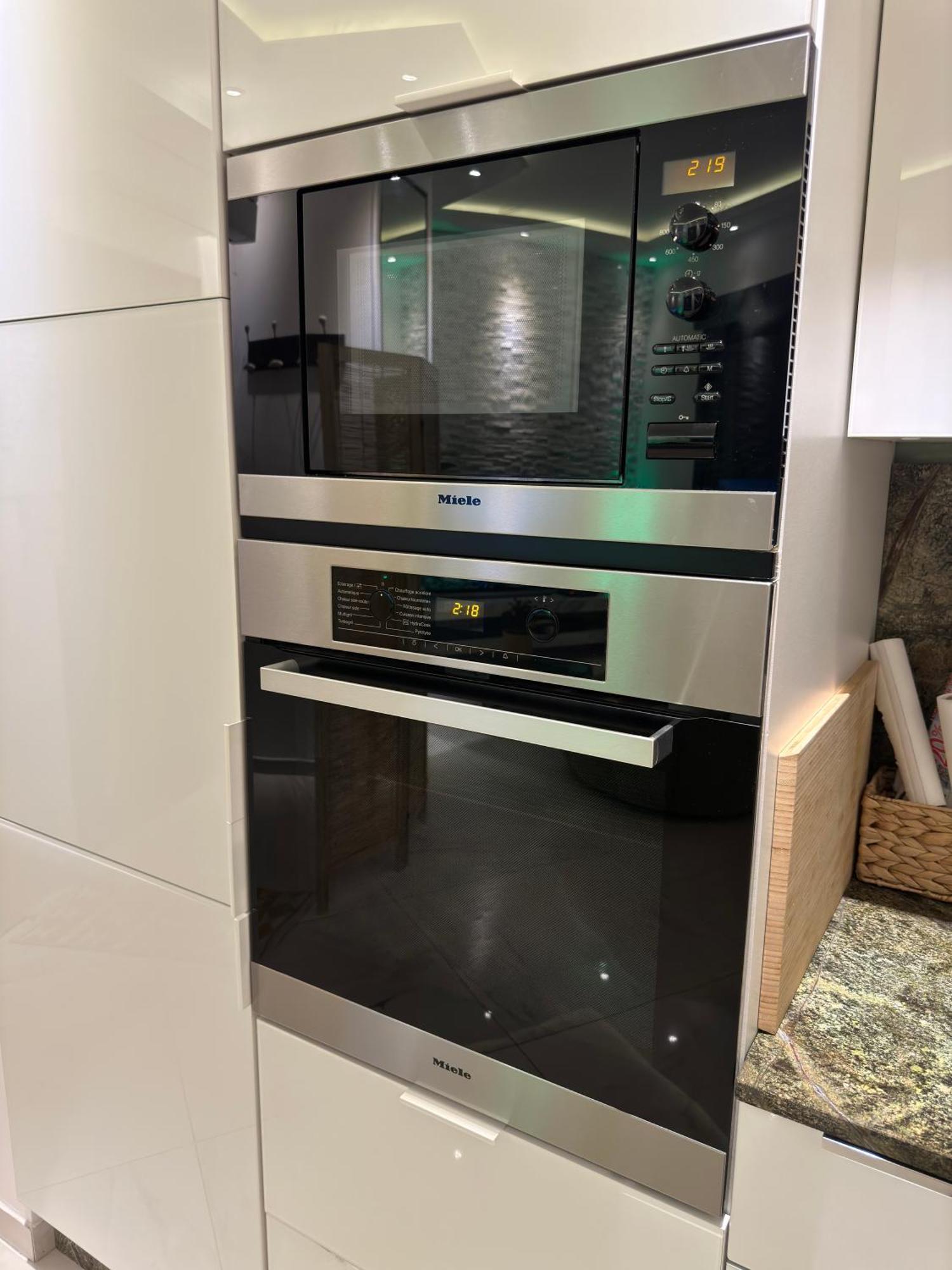 L'Emperador Apartment Reims Bilik gambar